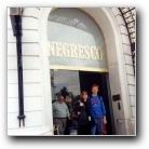 Вход в отель Негреско в Ницце